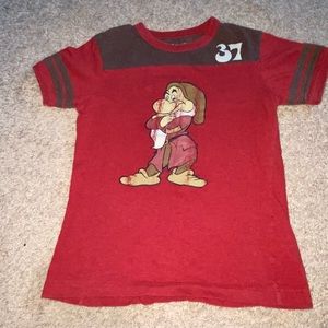 WALT DISNEY WORLD-Grumpy Shirt Distressed